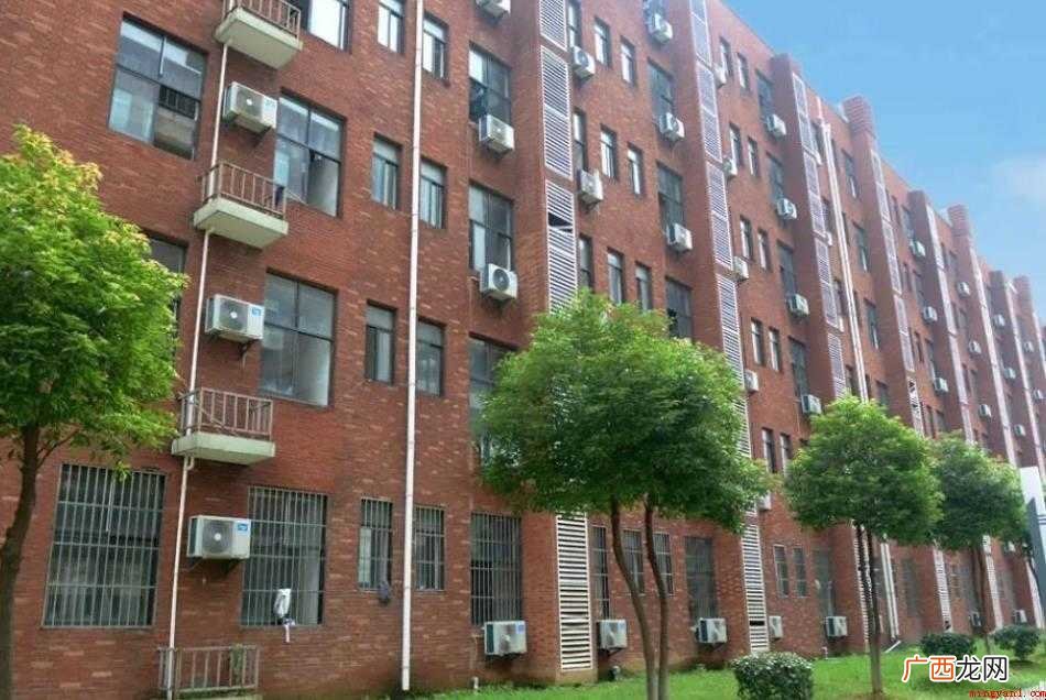 江西工业职业技术学院面积是什么