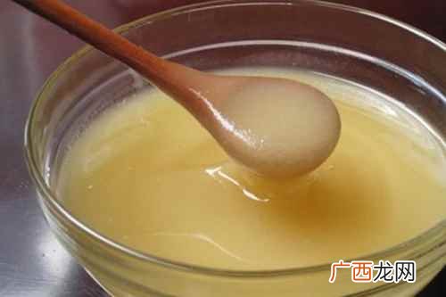 蜂王浆的功效和作用及禁忌 蜂王浆的功效与作用及食用禁忌