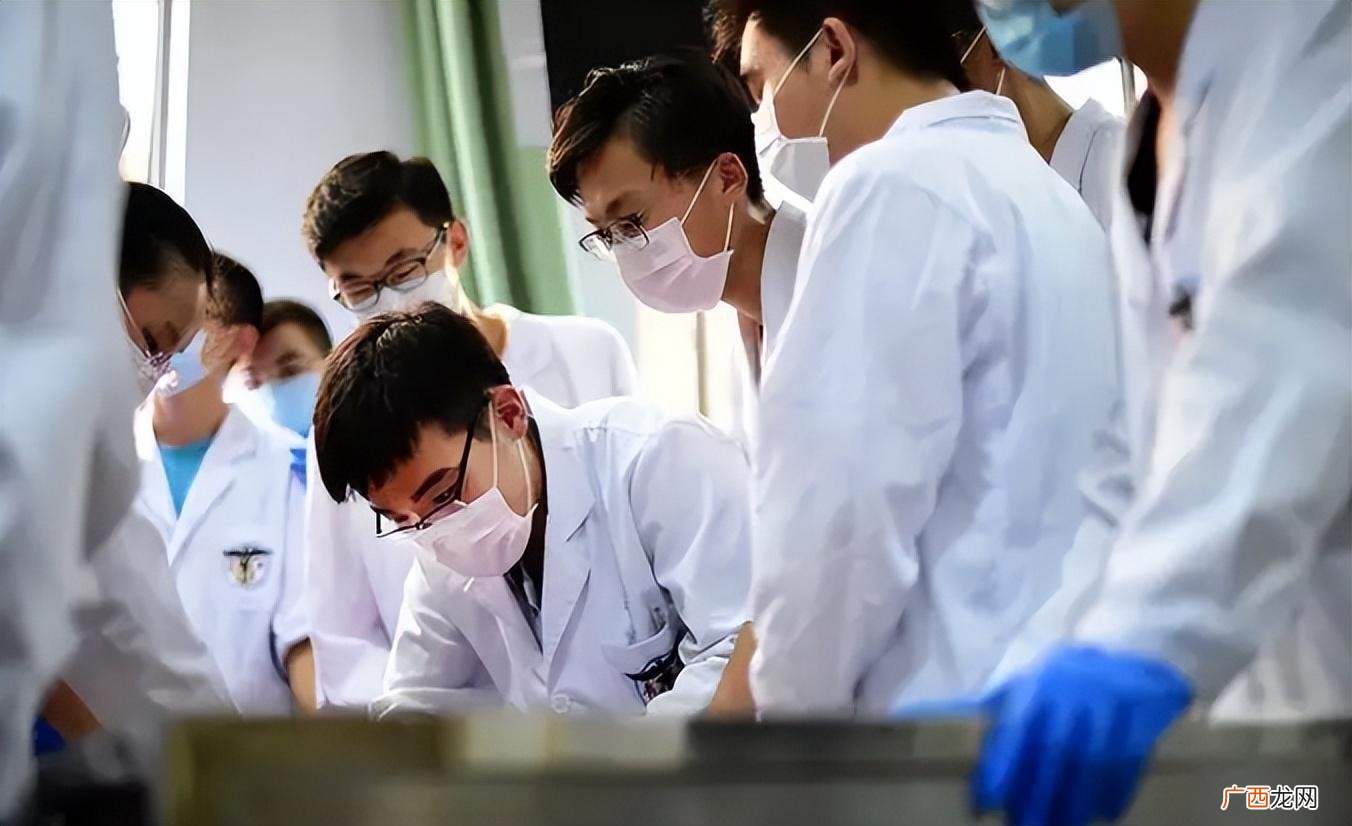 医学类各专业毕业后就业情况 医学类专业就业前景排名