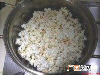 焦糖爆米花怎么做