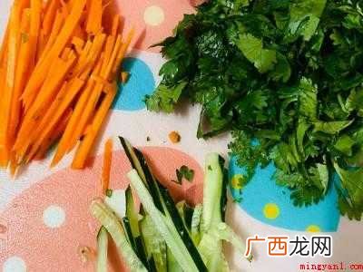 鸡胸肉凉拌怎么做好吃