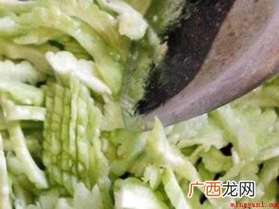 苦瓜炒什么