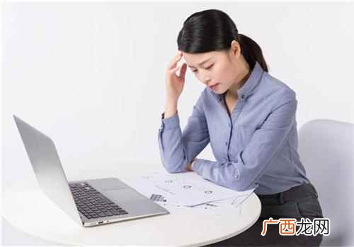 近视眼需要补充维生素A吗 眼睛干涩吃点什么好,要多补充4种维生素