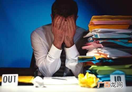 经常熬夜是肾阴虚还是阳虚呢 经常熬夜是肾阴虚还是阳虚