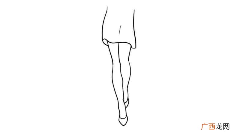 短裙画出两条并拢的大腿 腿怎么画简笔画