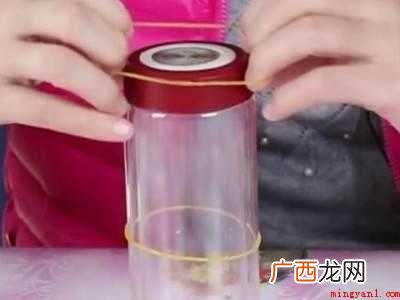 塑料盖子太紧了打不开怎么办