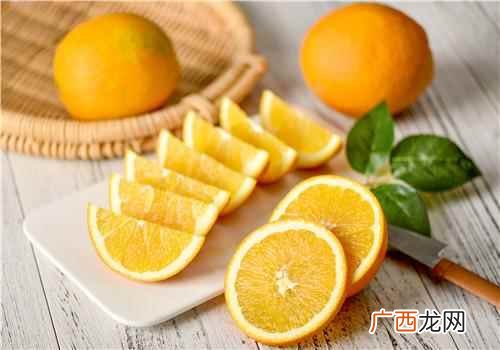 柠檬不能和什么食物一起吃 怎么腌制柠檬片,糖泡的柠檬有什么功效