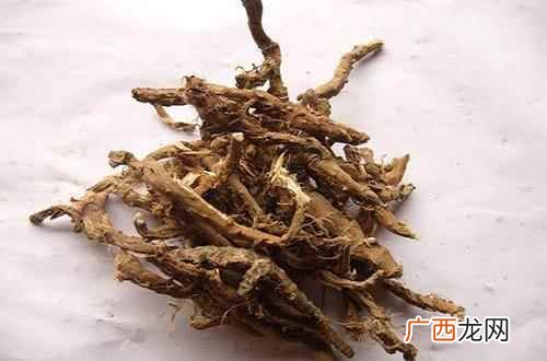 石菖蒲的功效与作用大图 石菖蒲的功效与作用