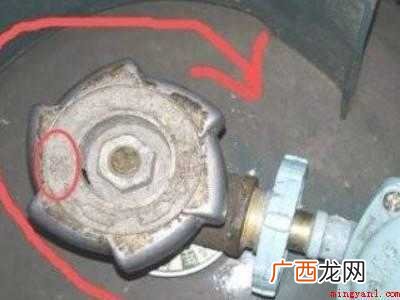 煤气罐接口怎么拧不进去