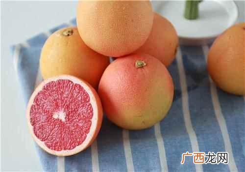 西柚怎么吃不苦图解 西柚怎么吃才不苦