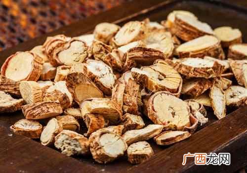 西洋参泡水一次放多少片合适 西洋参泡水一次放多少片