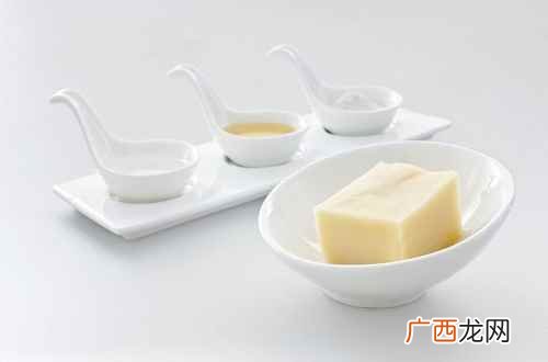 喝白醋有什么好处和坏处 喝白醋有什么好处