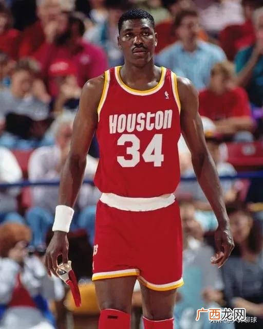 NBA篮球34号球衣的球星排行榜 NBA34号球员是谁