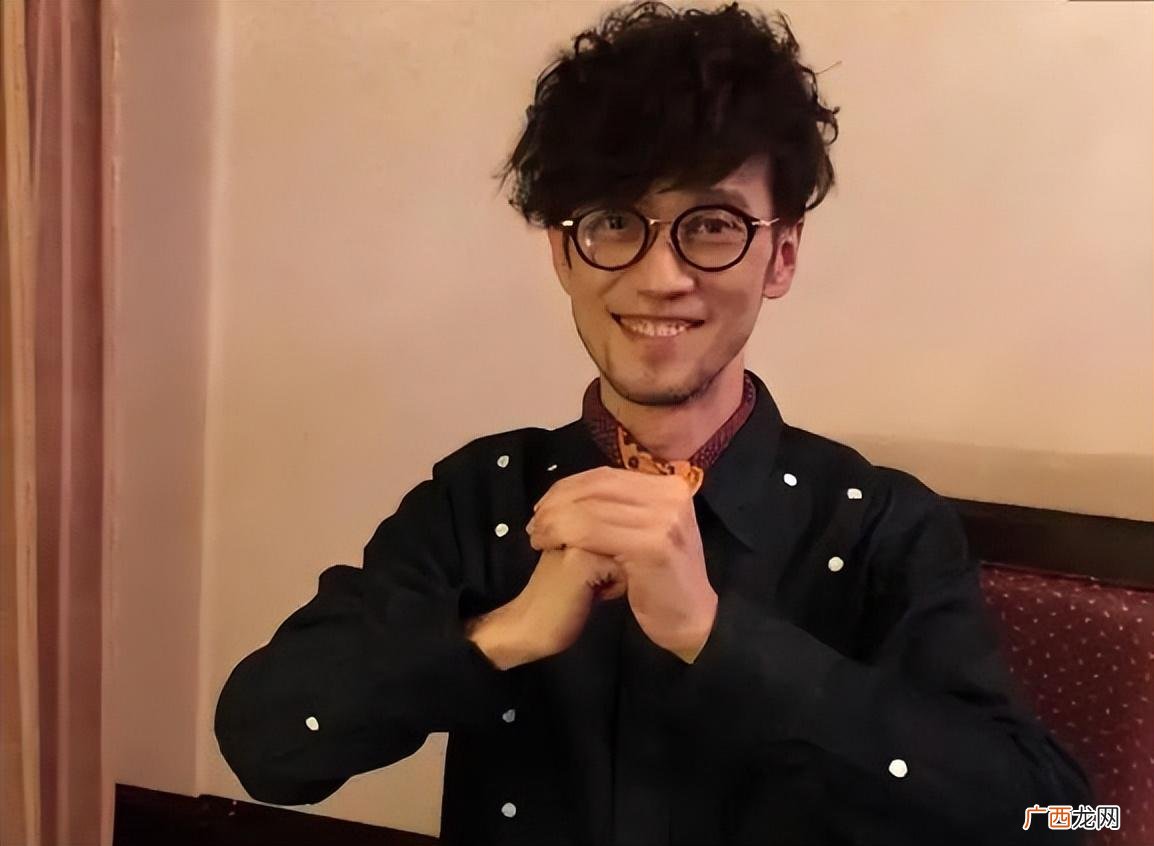 周传雄艺名是小刚吗 小刚和周传雄是同一个人吗