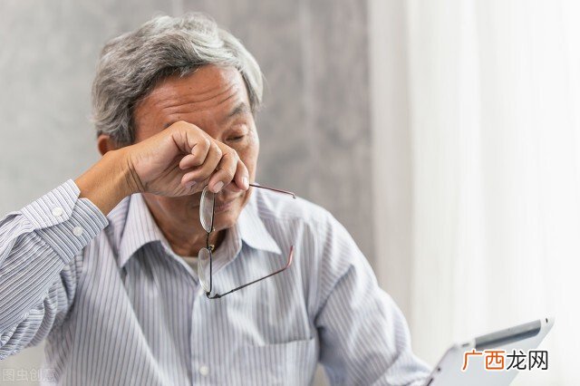 古人说眼皮跳知吉凶 眼皮跳的真正含义