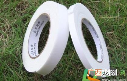 泡沫胶留下的胶痕怎么去除 怎么去泡沫胶留下的胶