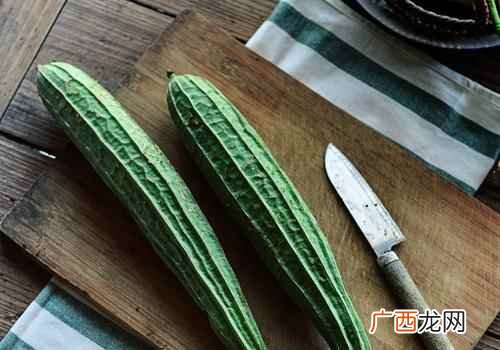 丝瓜敷脸可以祛斑 丝瓜敷脸可以祛斑吗