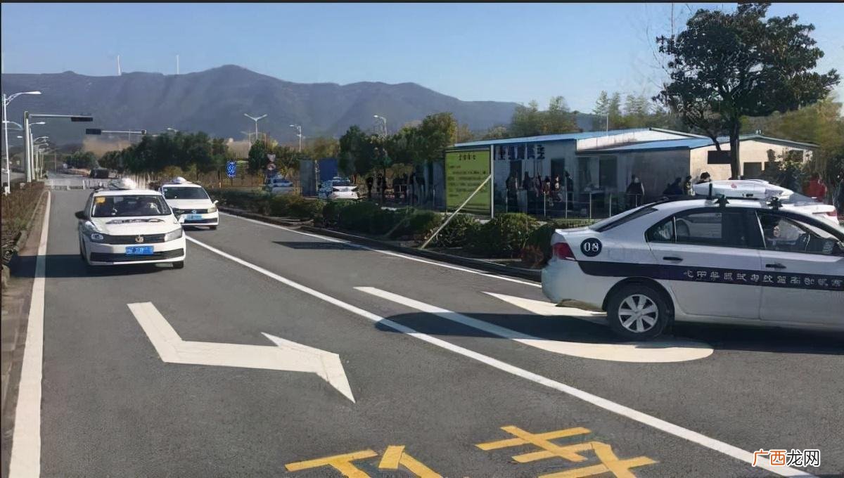 考驾照科三要注意什么 科目三一般要练多久