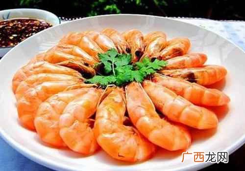 喝啤酒吃虾有什么危害 吃虾喝啤酒会怎么样