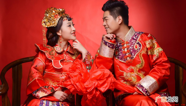 40、永浴爱河,白头偕老 八个字祝愿新婚的句子有哪些