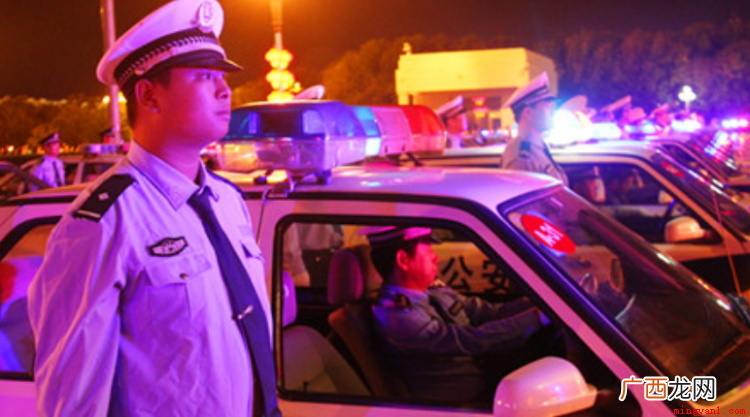 警车警笛声音短脆,急促,类似 警车声音是什么样子的