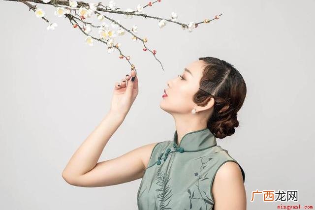 一般用来形容什么样的人 名媛是什么意思