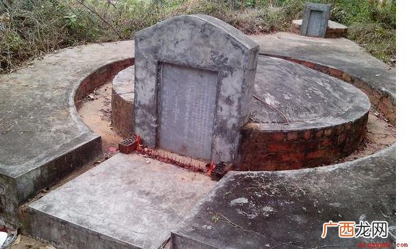 如何看祖坟风水