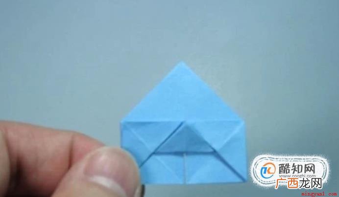 纸片折飞机爱心操作方法 怎么折爱心，爱心的折法