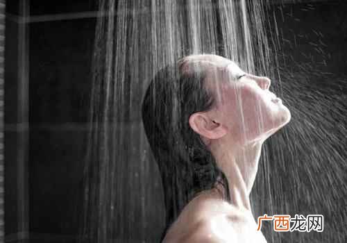 汗蒸后多久可以冲澡呢 汗蒸后多久可以冲澡