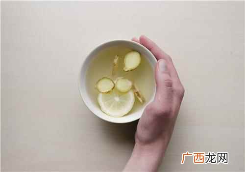 姜汤怎么熬才能治疗感冒流鼻涕 姜汤怎么熬才能治疗感冒
