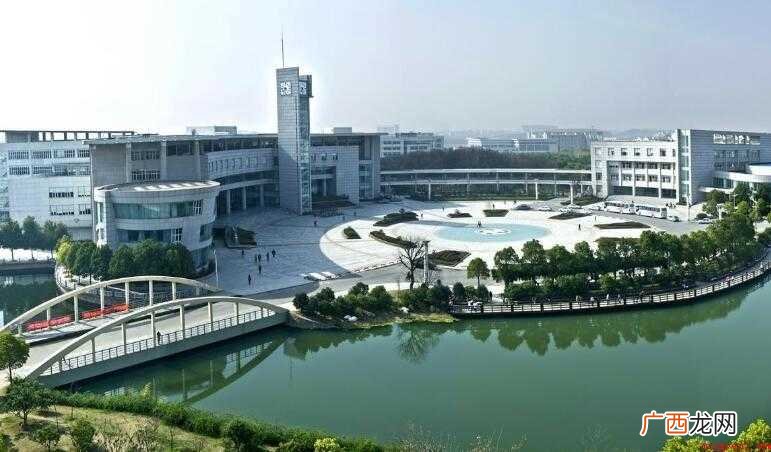 湖北经济学院法商学院是几本