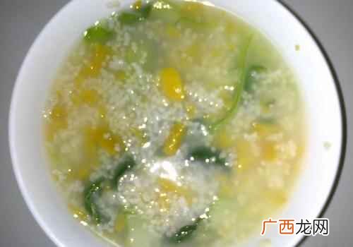 宝宝吃红绿鸡肉粥的好处 红绿鸡肉粥的做法,红绿鸡肉粥怎么做