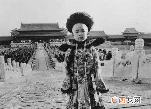9岁的溥仪有什么癖好 溥仪9岁吃奶宫女都红了脸
