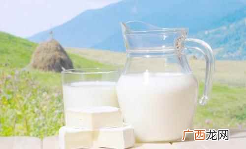 牛奶如何喝最好 喝什么样的牛奶比较好