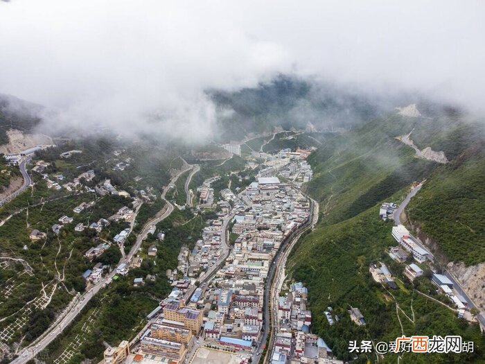 云南省德钦县有几个镇介绍 德钦县属于哪个省哪个市