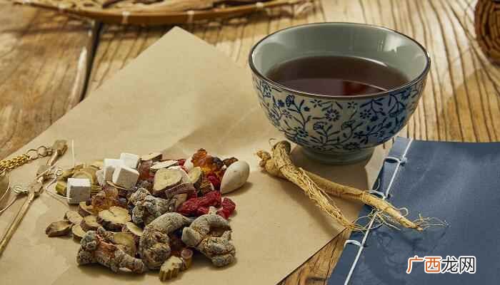 黄连具有清热泻火、清热燥湿、抗菌消炎、保肝利胆的功效 黄莲有什么功效