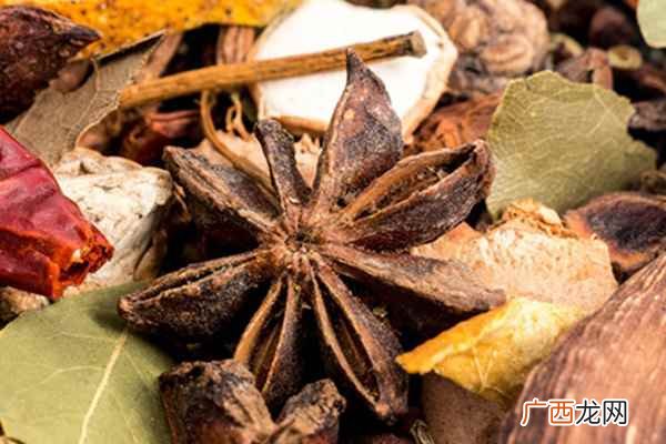 核心功效:促进肠胃蠕动、增加白细胞、抑制细菌 八角的功效与作用