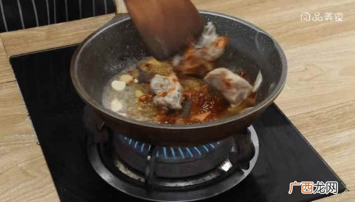 土豆怎么做好吃 土豆烧排骨的做法