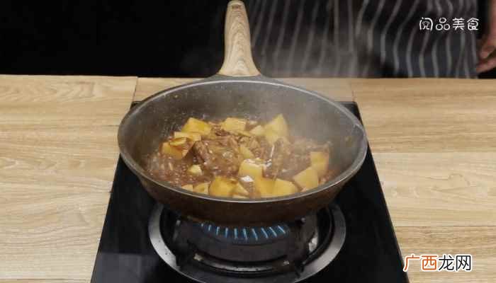 土豆怎么做好吃 土豆烧排骨的做法