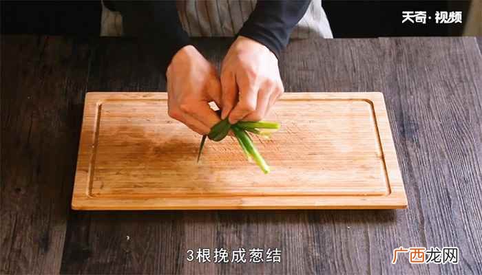 白切鸡的做法最正宗的做法 白切鸡的正宗做法怎么做