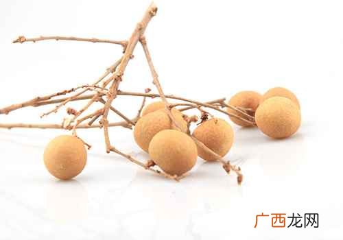 龙眼肉的功效与作用及禁忌症 龙眼肉的功效与作用及禁忌