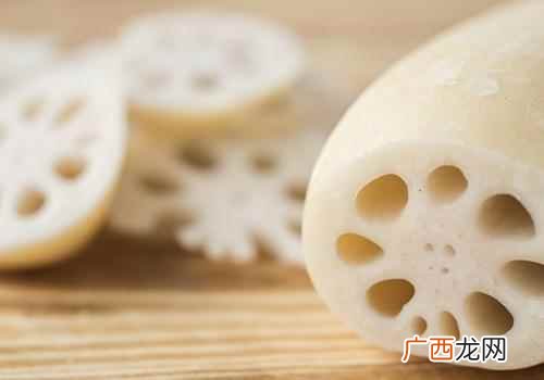 莲藕做饺子馅用焯水吗 莲藕做饺子馅莲藕用开水焯吗