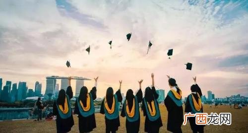 社会考生普通高考有年龄限制吗 报考2022年成人高考有年龄限制吗