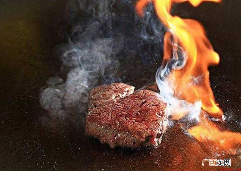 不食人间烟火是什么意思