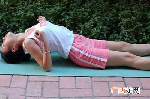 瑜伽排毒体式有哪些 瑜伽排毒体式
