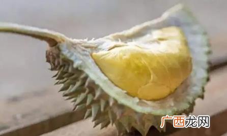 100克榴莲相当于吃了几碗饭 100g榴莲相当于几碗饭