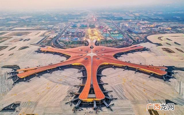 哪个机场是中国目前最大的机场 中国最大的机场在哪里
