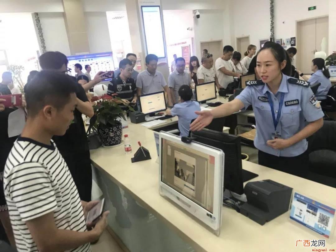 车管所上班时间按国家规定周一到周五每天八小时工作制,周六周日
