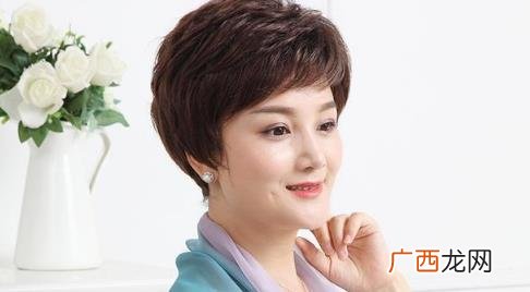 欧诗漫韩束和百雀羚哪个好 55岁用韩束好还是欧诗漫好