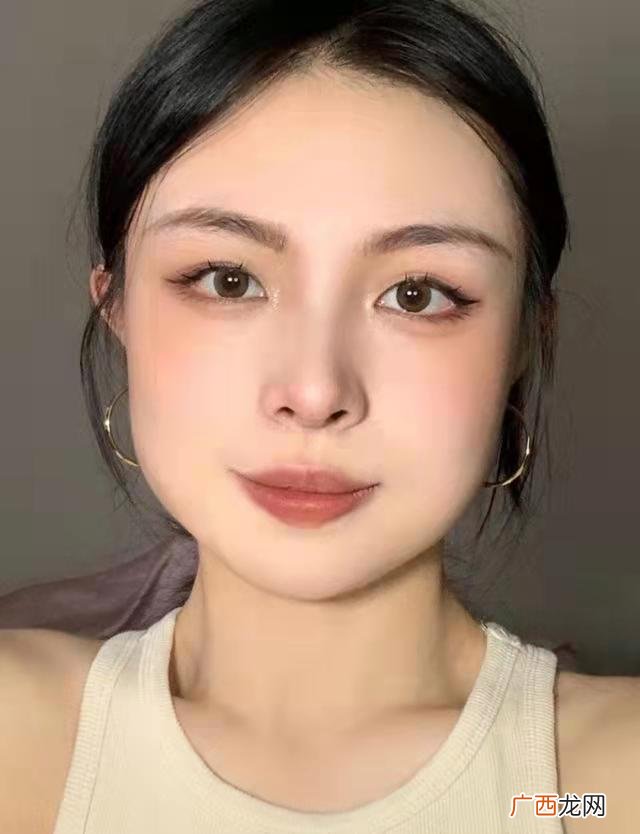 方脸短发造型2022年最新款 方形脸适合什么发型